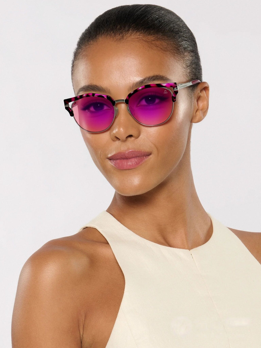 The Aura очки солнцезащитные H8617TD55