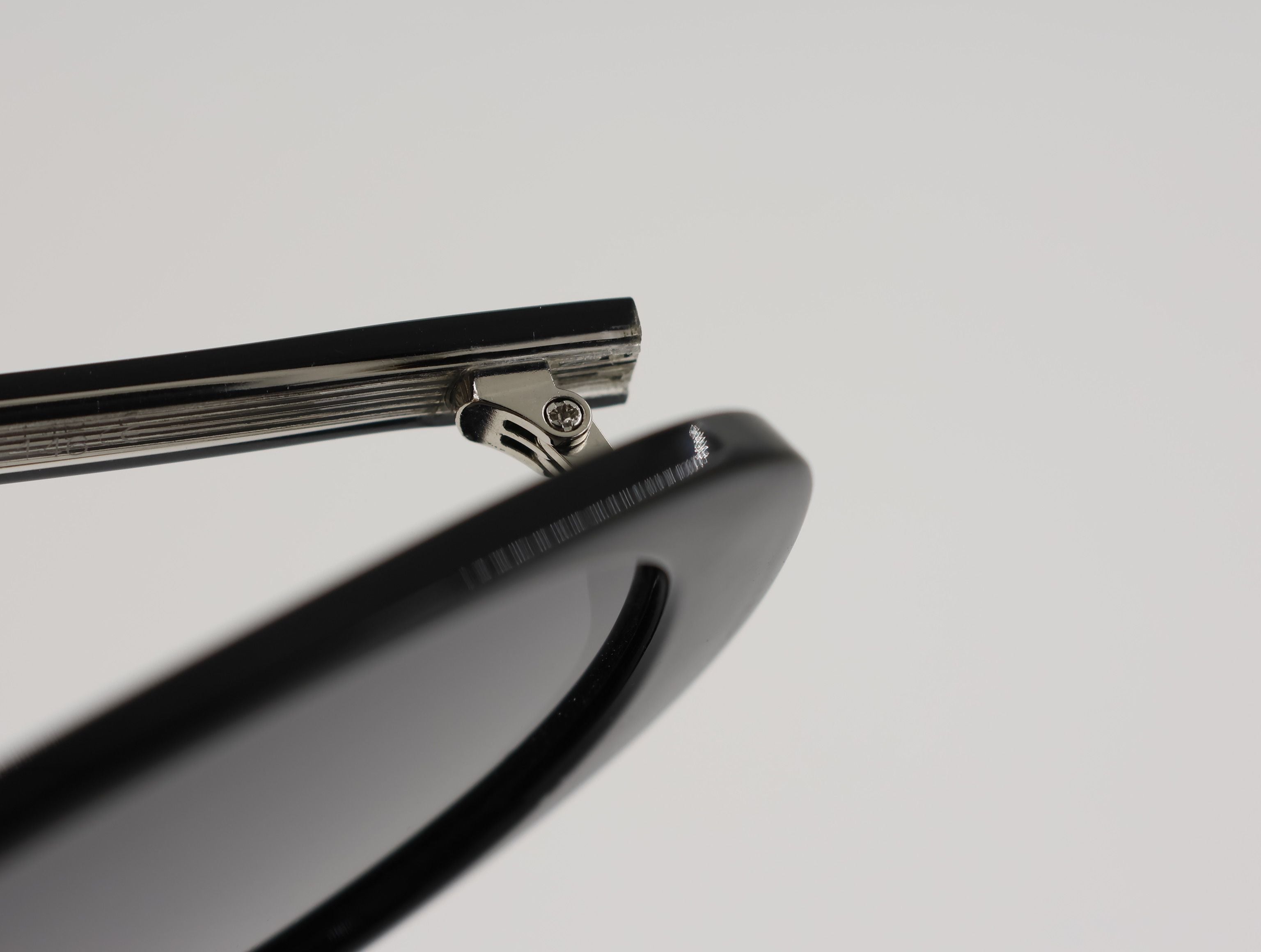 The Aura очки солнцезащитные BC58255C1