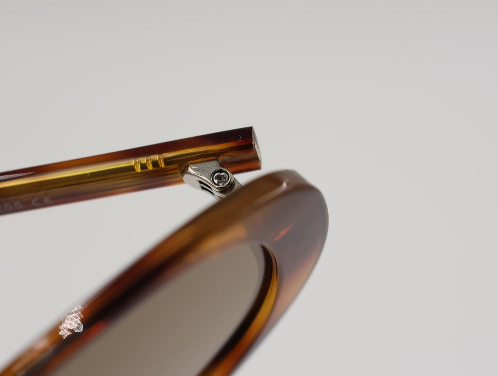 The Aura очки солнцезащитные BC58255C2